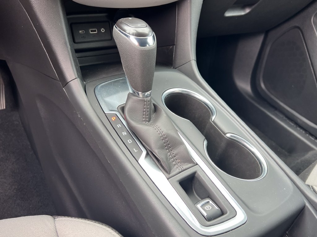 Used 2021 Chevrolet Equinox LT FWD image 29