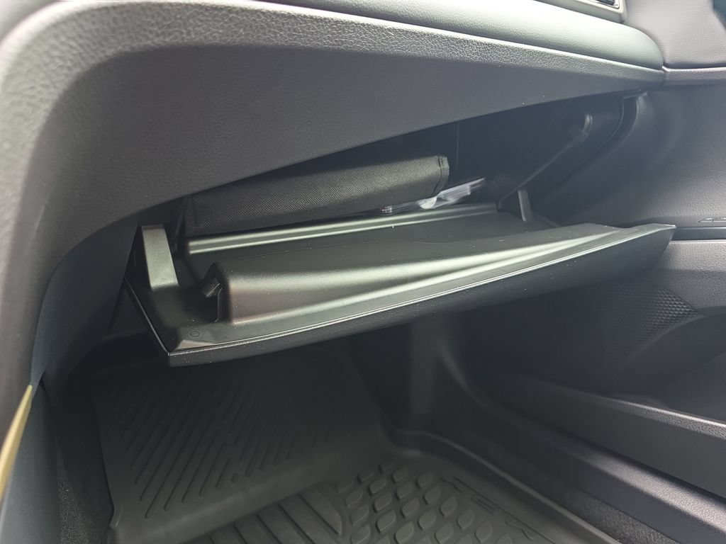Used 2025 Toyota Camry XSE FWD image 35
