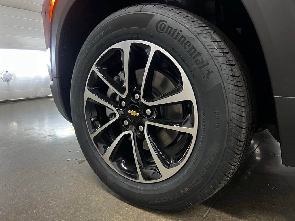 New 2026 Chevrolet TrailBlazer LT w/ LT Cold Weather Package FWD image 10