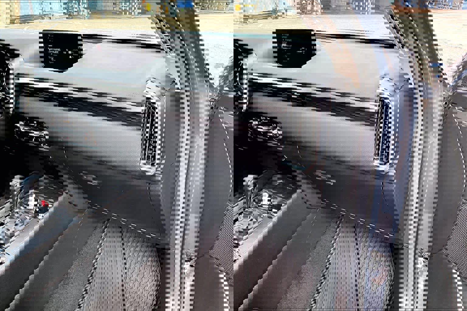 Used 2024 MAZDA CX-50 AWD 2.5 S w/ Preferred Package image 19