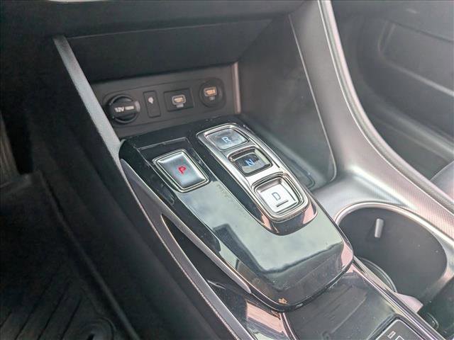 Used 2021 Hyundai Sonata Limited image 11