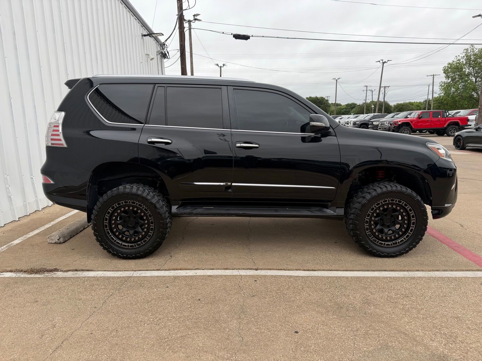 Used 2016 Lexus GX 460 Luxury AWD/4WD image 8