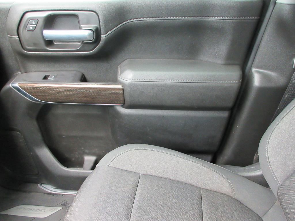 Certified 2021 Chevrolet Silverado 2500 LT w/ Fleet Comfort Package AWD/4WD image 33