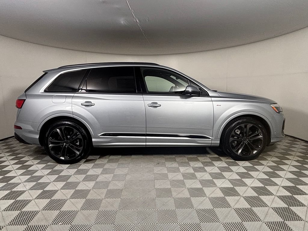 New 2026 Audi Q7 Premium Plus AWD/4WD image 8