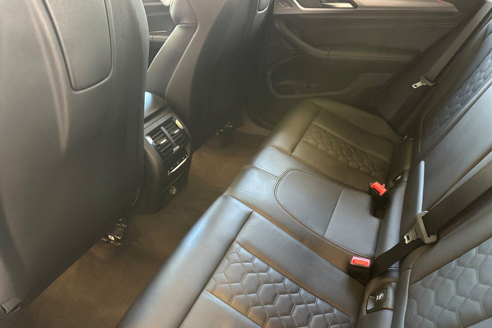 Used 2020 BMW X4 M w/ Executive Package AWD/4WD image 27