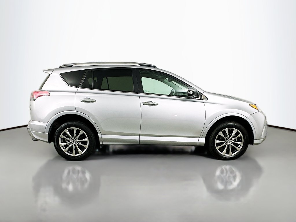 Used 2017 Toyota RAV4 Platinum FWD image 9