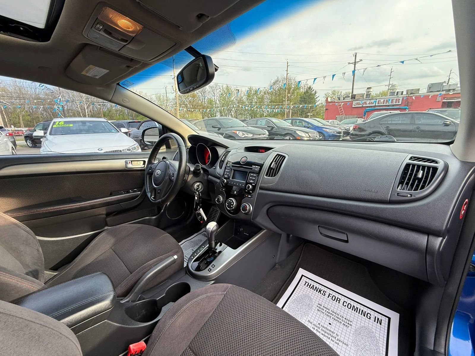 Used 2010 Kia Forte Koup SX image 41