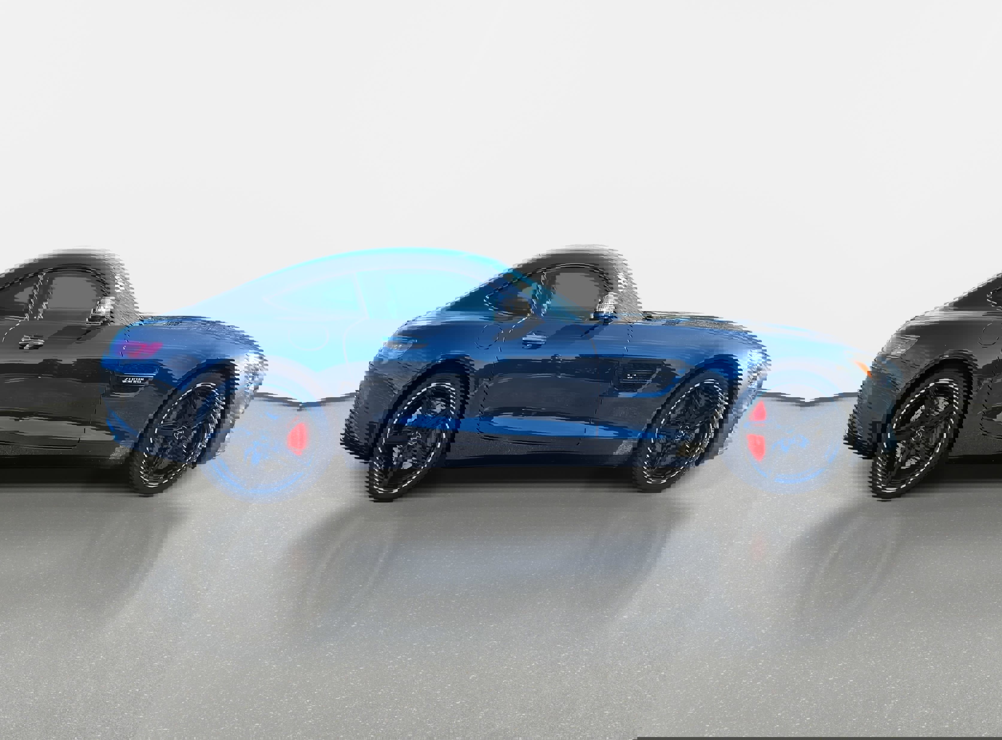 Used 2016 Mercedes-Benz AMG GT S image 4