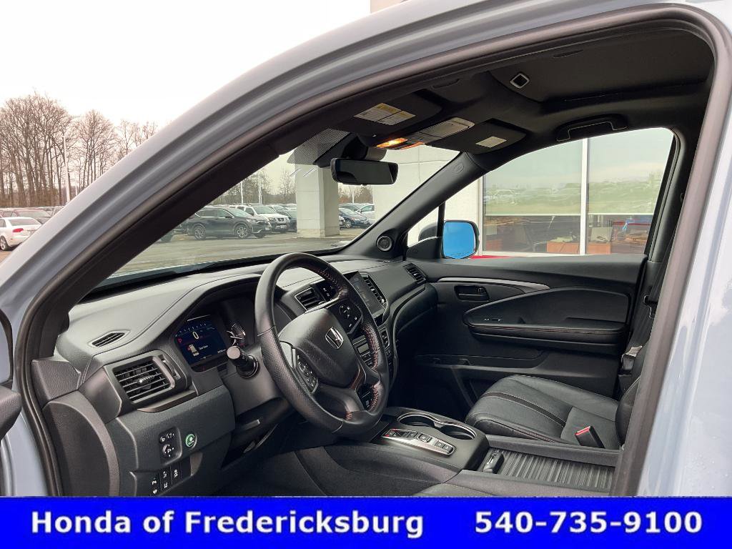 Certified 2023 Honda Passport TrailSport image 30