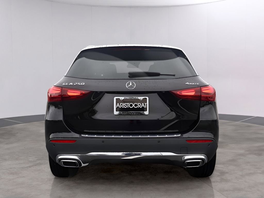 Certified 2025 Mercedes-Benz GLA 250 4MATIC image 10