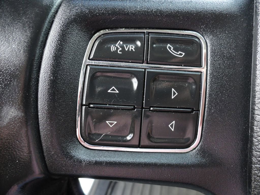 Used 2014 RAM 1500 Lone Star image 15