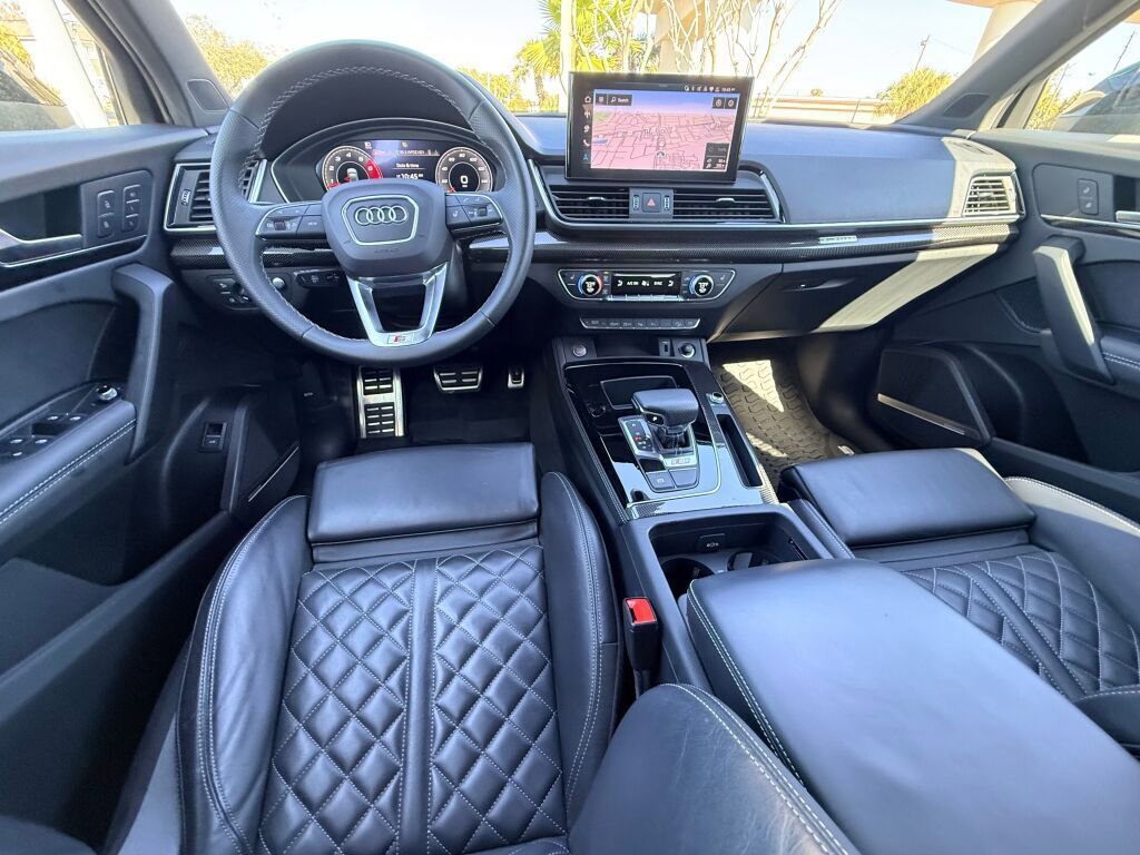 Used 2024 Audi SQ5 Prestige image 20