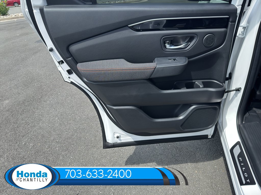 New 2026 Honda Pilot Sport image 26