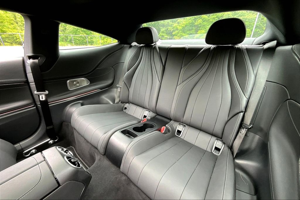 Used 2024 Mercedes-Benz CLE 300 4MATIC Coupe image 28