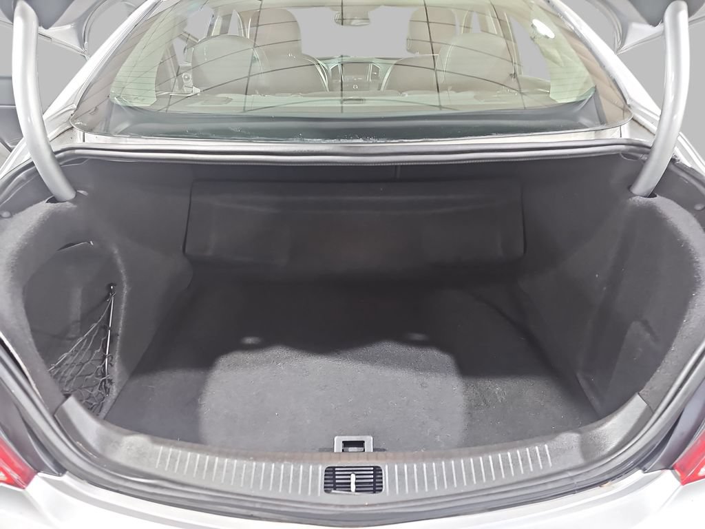 Used 2011 Buick Regal CXL FWD image 15