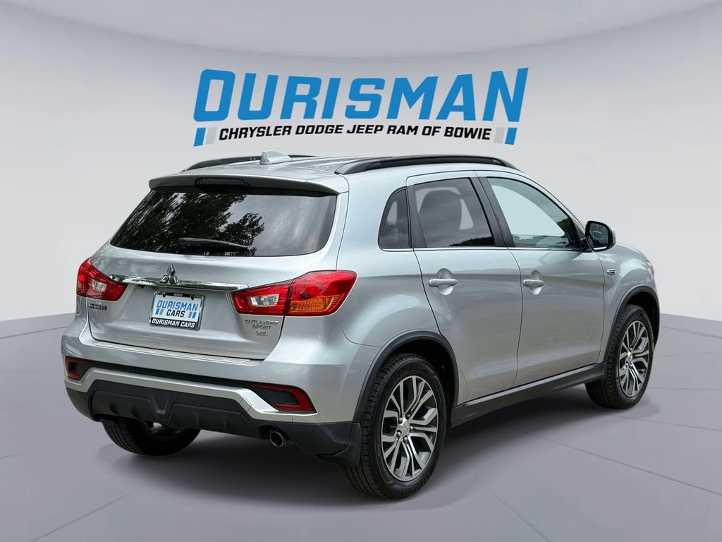 Used 2018 Mitsubishi Outlander Sport SEL FWD image 2