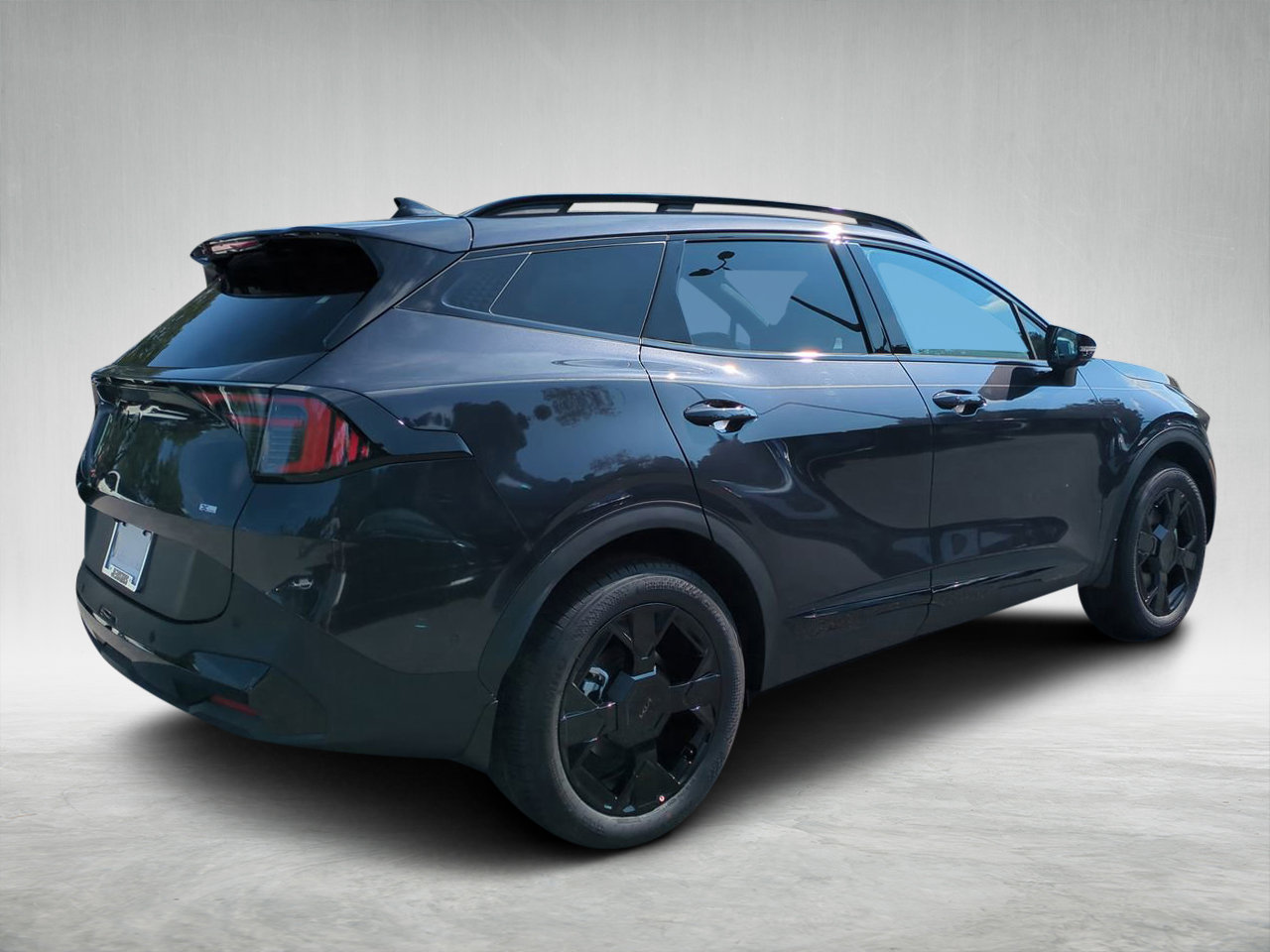 New 2026 Kia Sportage X-Line w/ X-Line Technology Package image 3