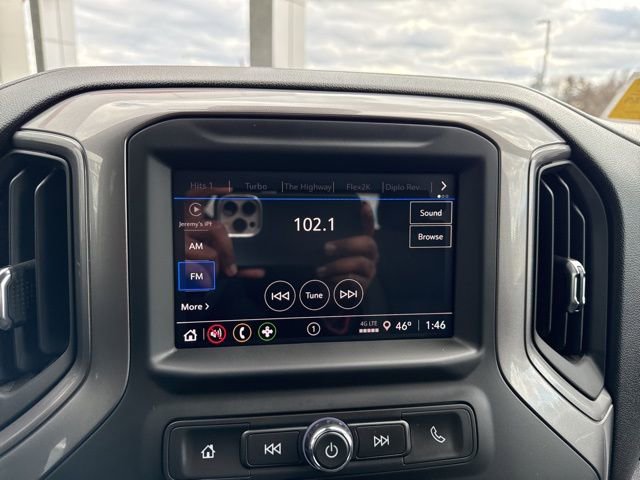 Used 2025 Chevrolet Silverado 2500 Custom w/ Custom Value Package image 15