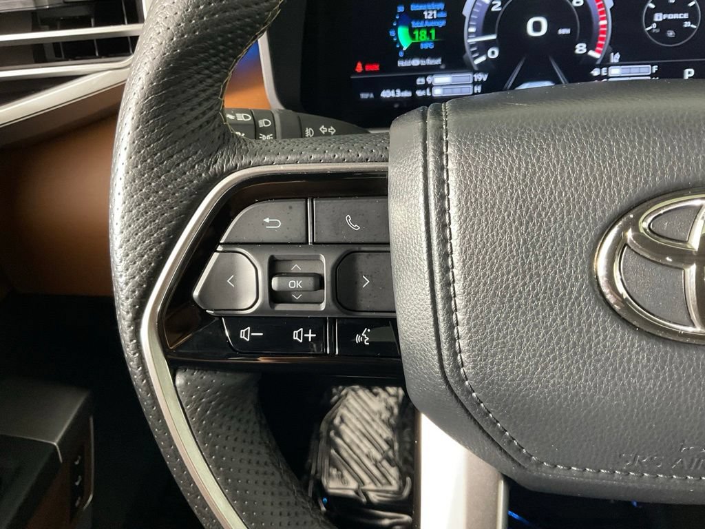 Used 2022 Toyota Tundra 1794 Edition AWD/4WD image 24