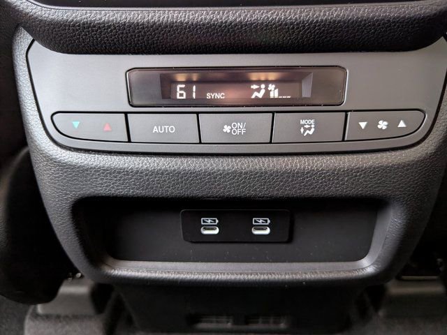 New 2026 Honda Pilot Touring image 16