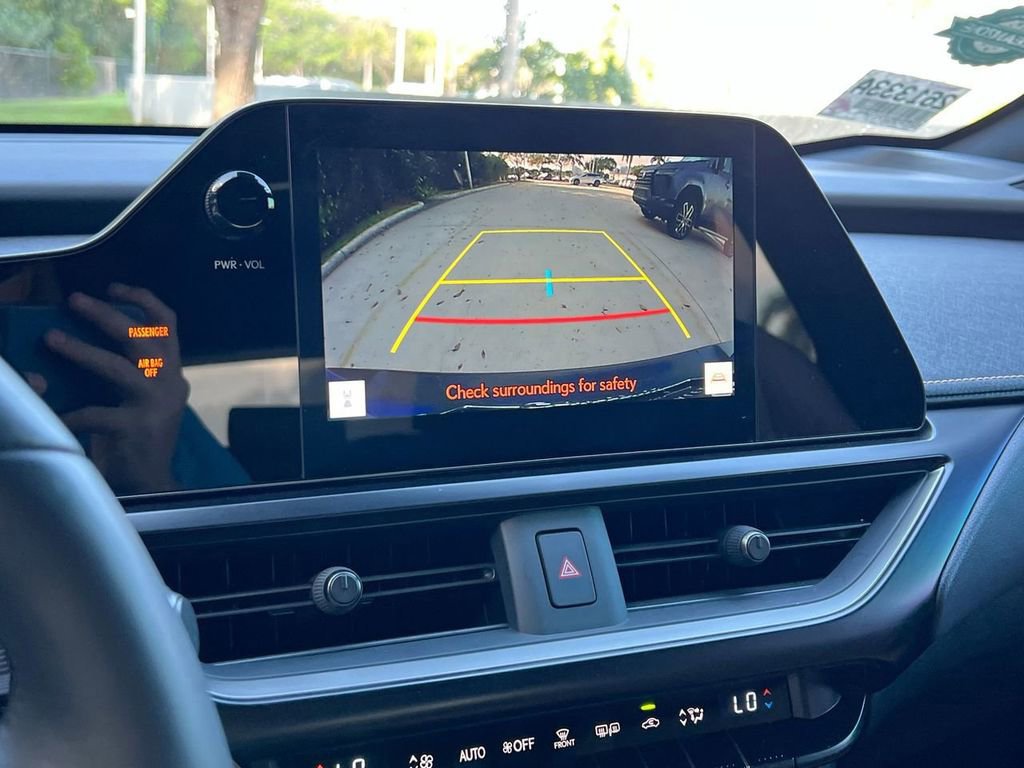 Certified 2024 Lexus UX 250h FWD w/ Premium Package image 16