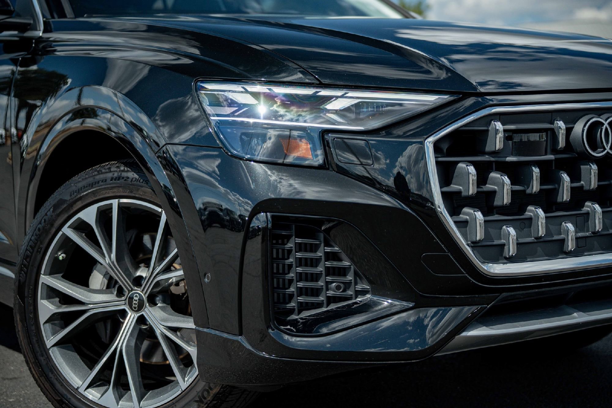 Certified 2024 Audi Q8 Premium Plus w/ Premium Plus Package video 2