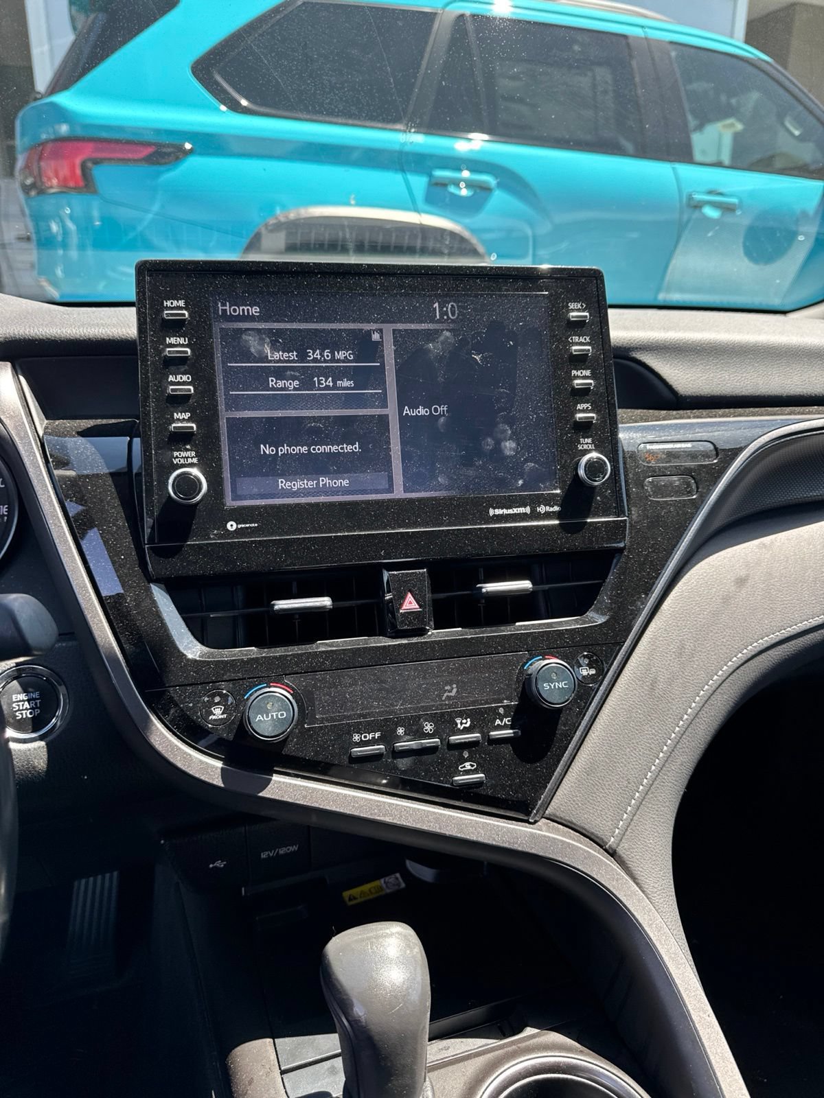 Used 2024 Toyota Camry XSE FWD image 3