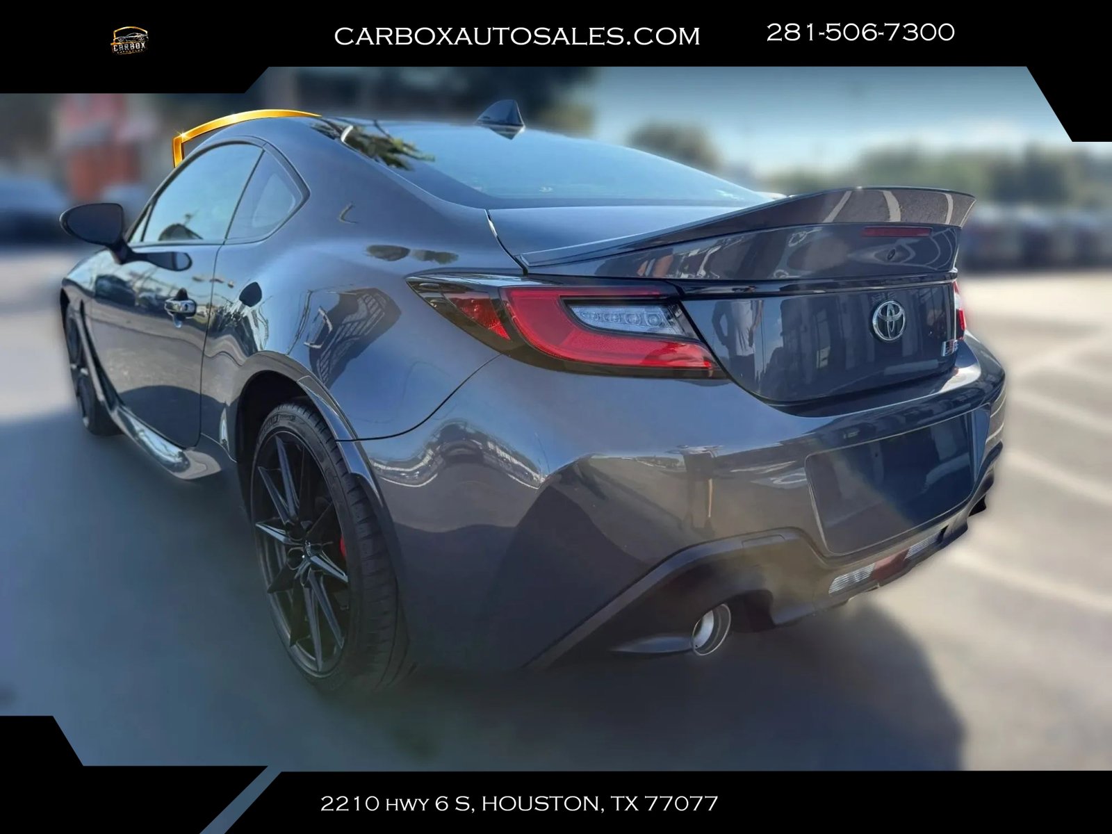 Used 2026 Toyota GR86 Premium w/ Performance Package RWD image 3