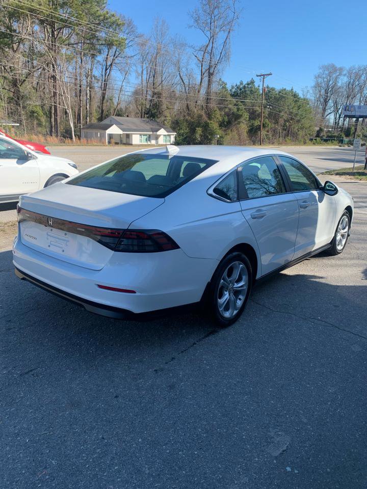Used 2024 Honda Accord LX image 4