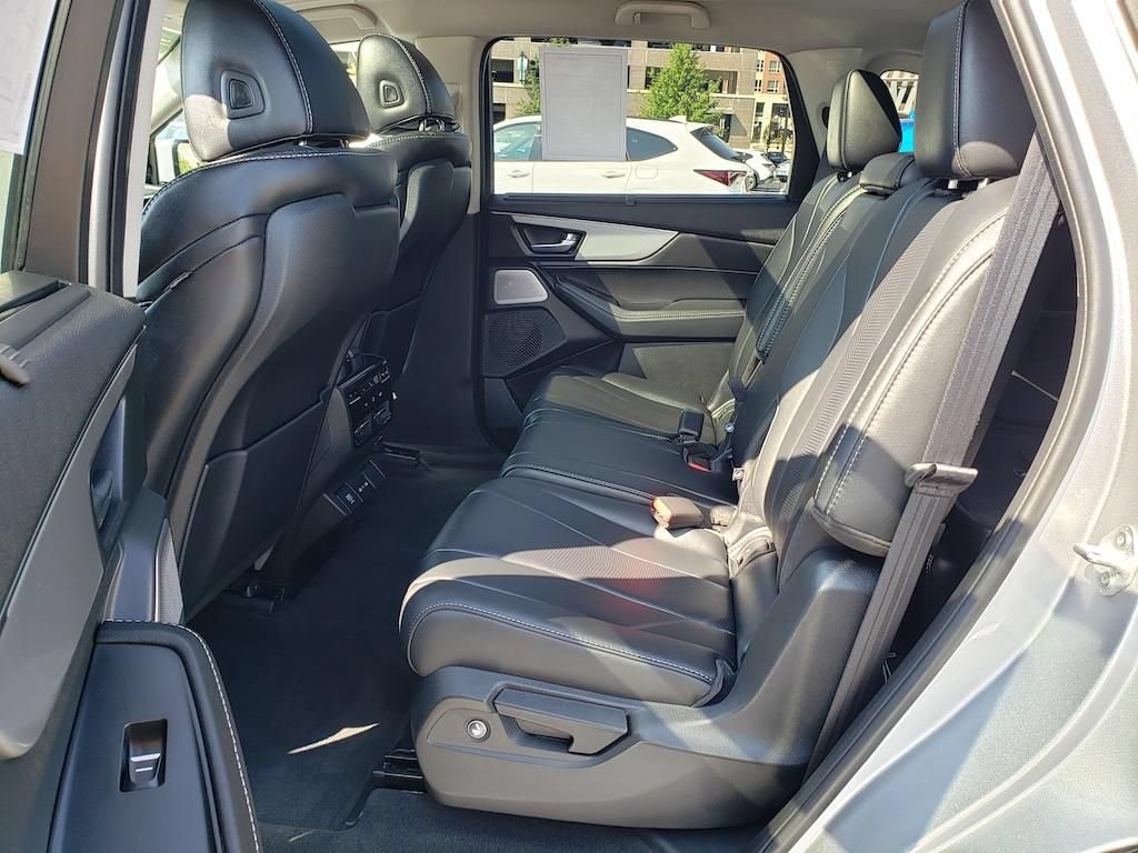 Certified 2026 Acura MDX w/ Technology Package AWD/4WD image 31