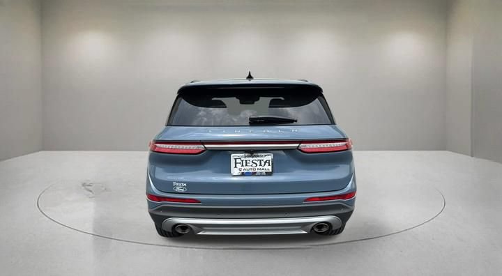 Used 2025 Lincoln Corsair Reserve FWD image 3