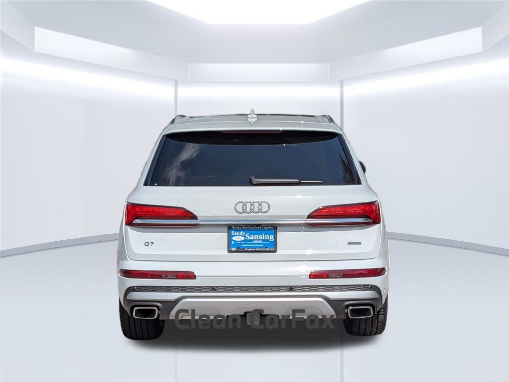Used 2025 Audi Q7 3.0T Premium Plus AWD/4WD image 5