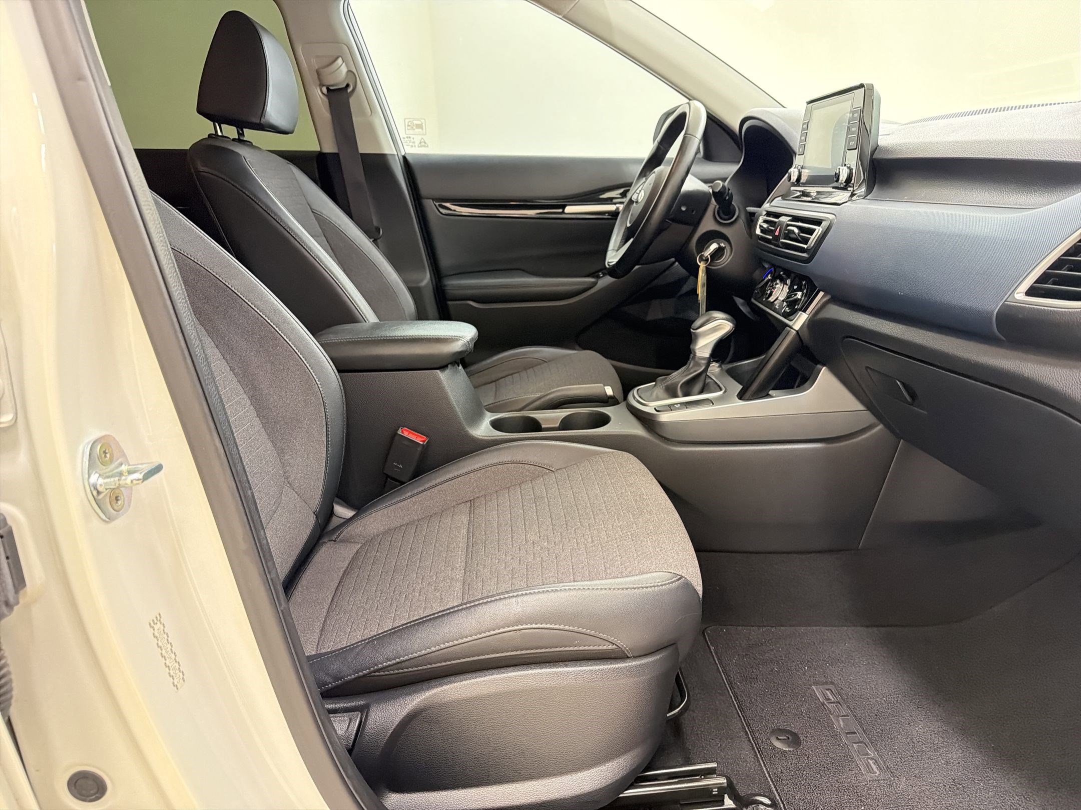 Used 2021 Kia Seltos S image 28