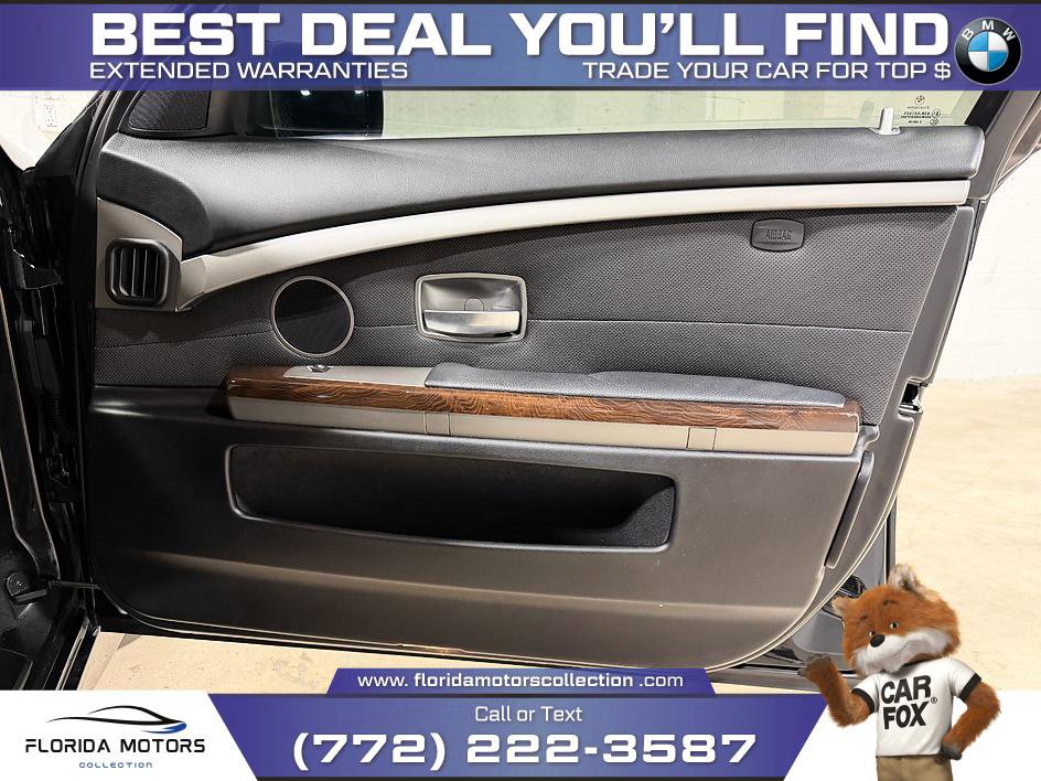 Used 2005 BMW 745i RWD image 15