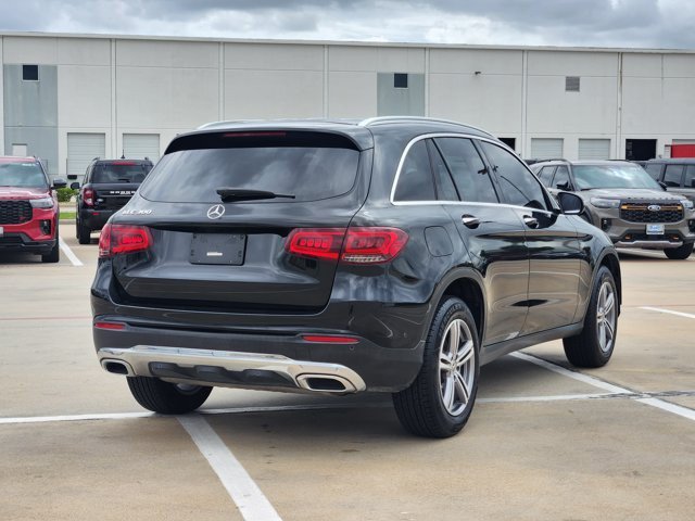 Used 2022 Mercedes-Benz GLC 300 image 5