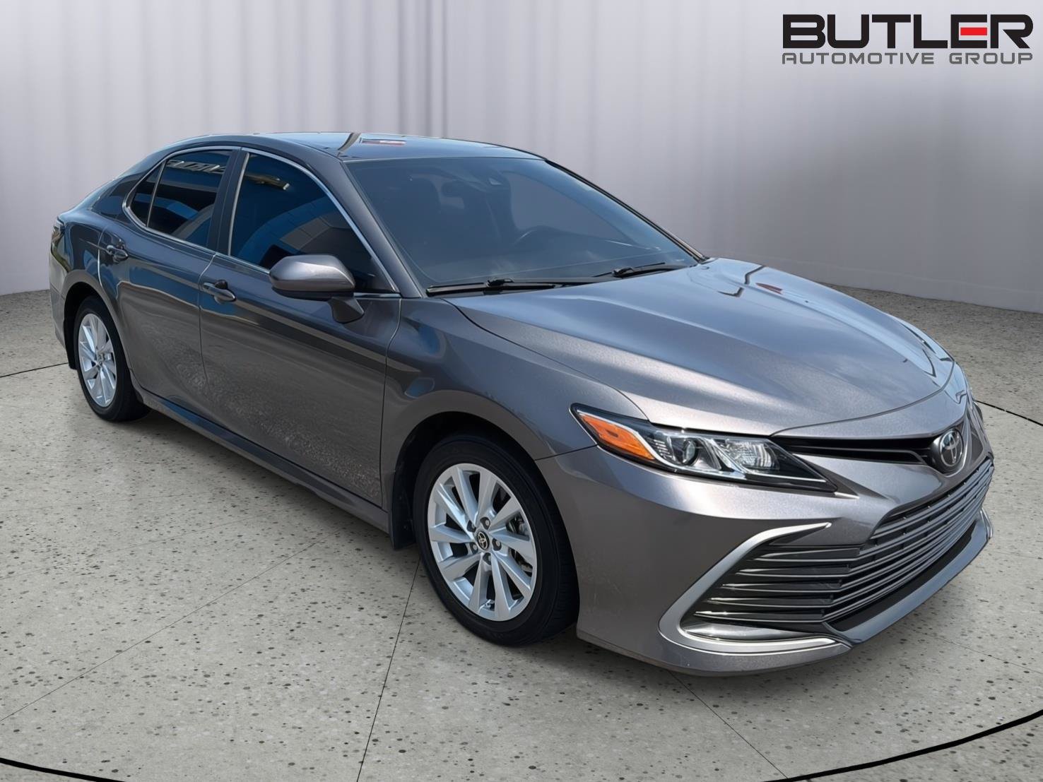 Used 2024 Toyota Camry LE FWD image 14
