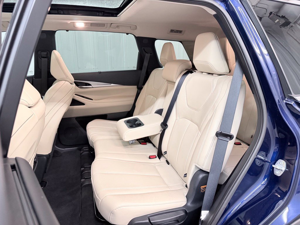 Certified 2023 INFINITI QX60 Luxe w/ Cargo Package FWD image 38