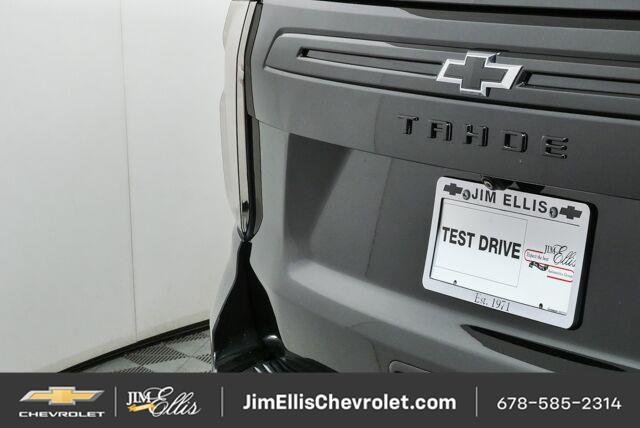 Used 2024 Chevrolet Tahoe Z71 w/ Luxury Package AWD/4WD image 32