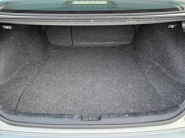 Used 2016 Honda Accord EX-L image 6