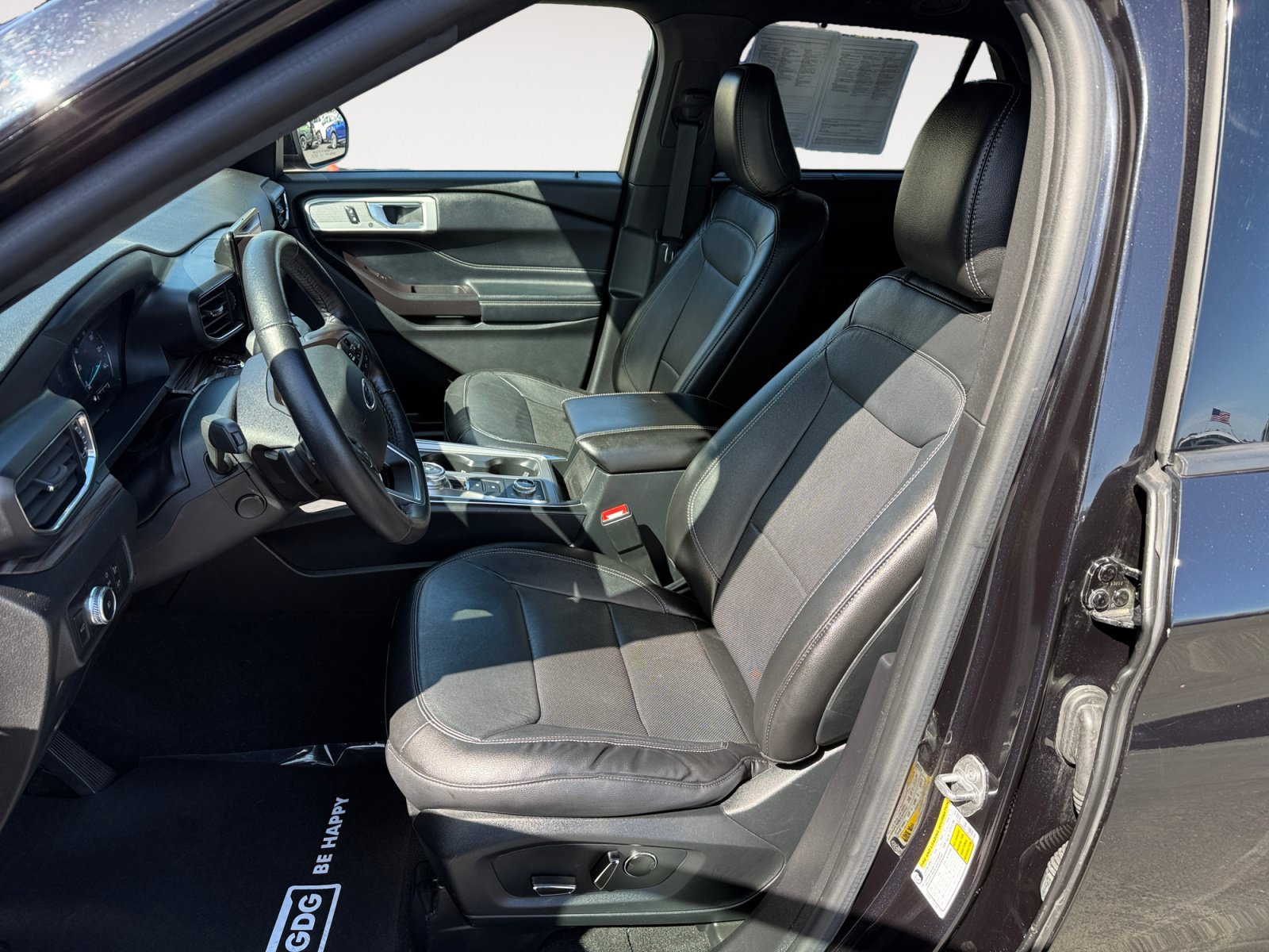 Certified 2020 Ford Explorer Limited w/ Class III Trailer Tow Package AWD/4WD image 10