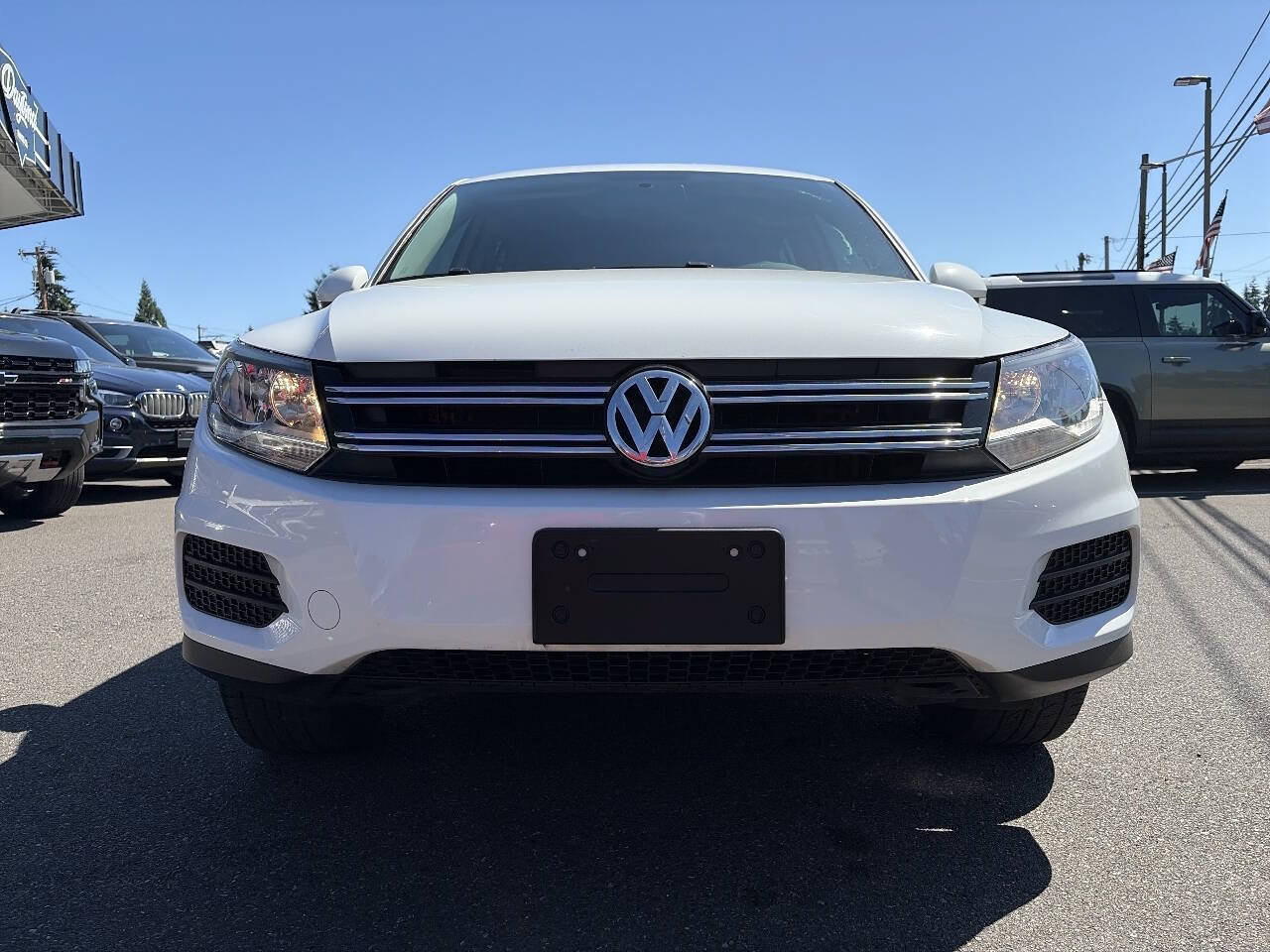 Used 2017 Volkswagen Tiguan S AWD/4WD image 16