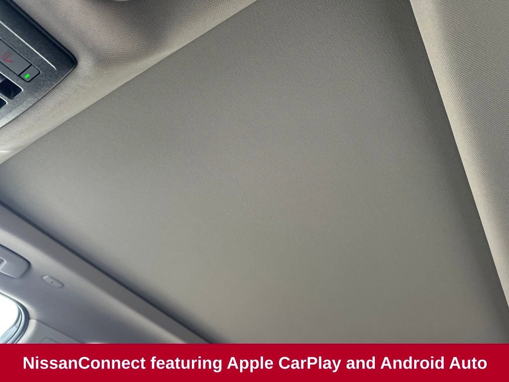 Used 2023 Nissan Rogue SL image 18