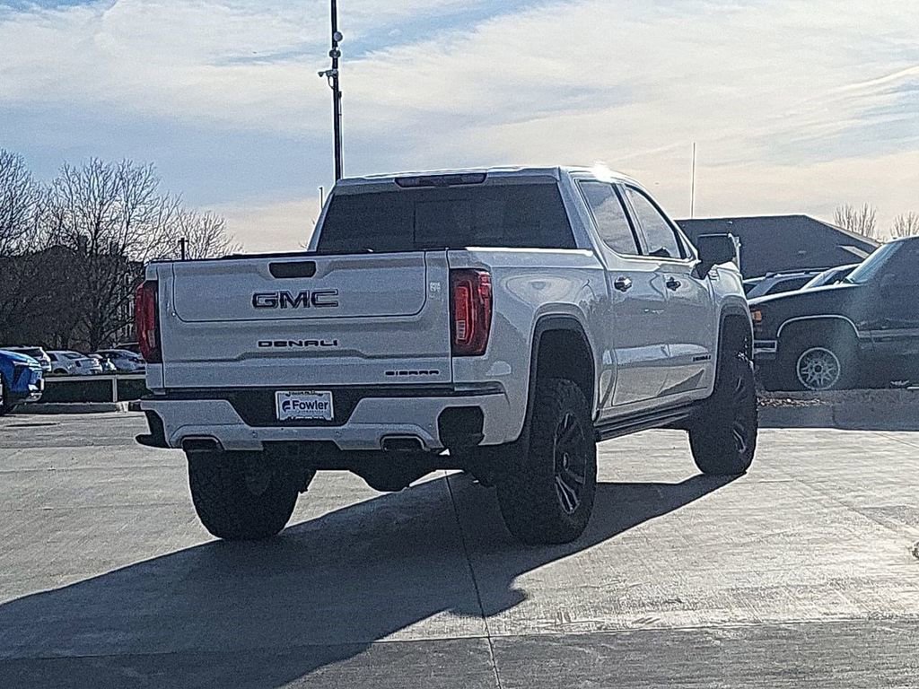 Used 2024 GMC Sierra 1500 Denali Ultimate image 8