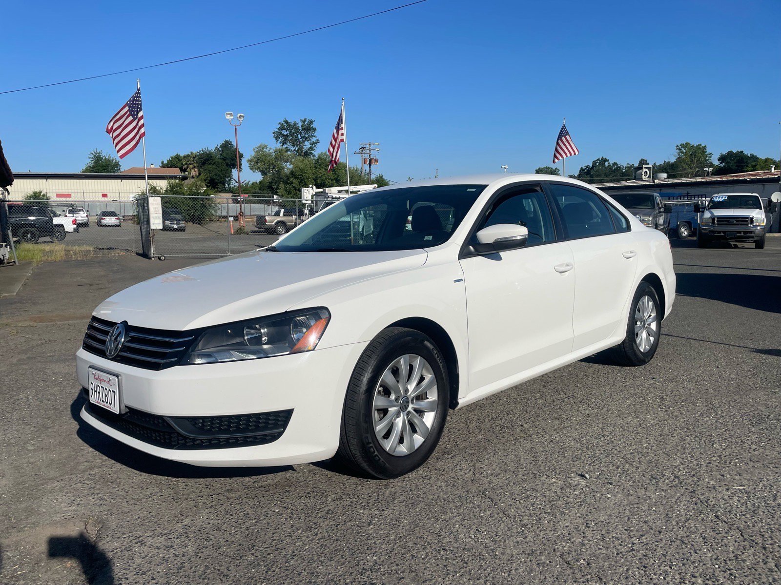 Used 2015 Volkswagen Passat 1.8T Wolfsburg Edition FWD image 1
