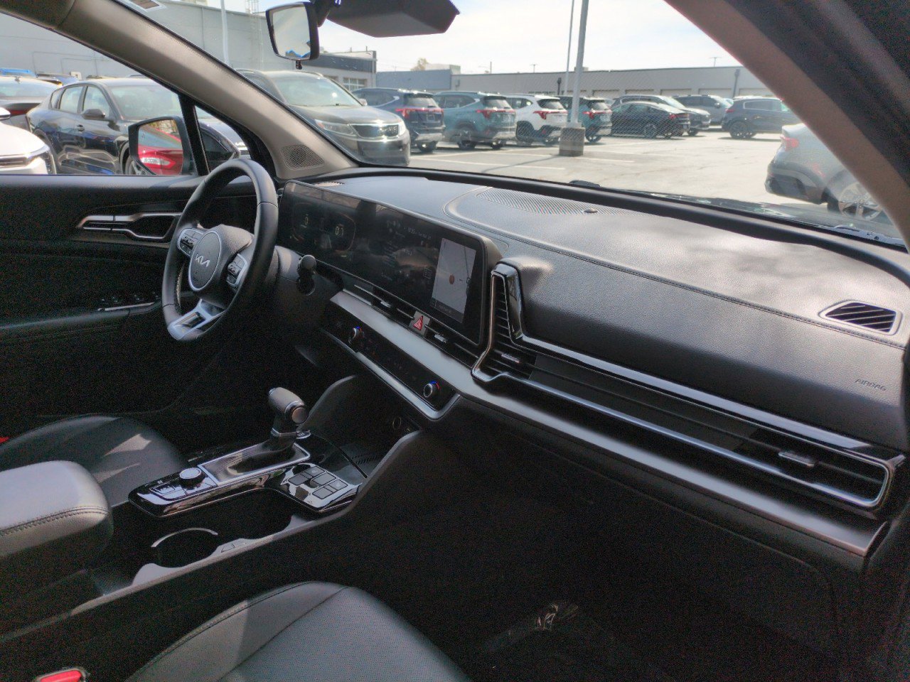 Used 2023 Kia Sportage EX image 47