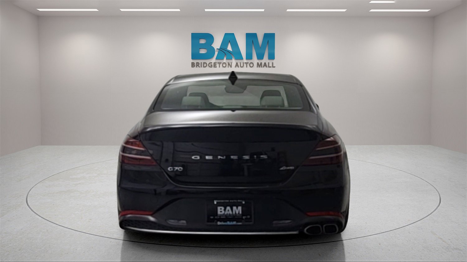 Used 2022 Genesis G70 2.0T image 5