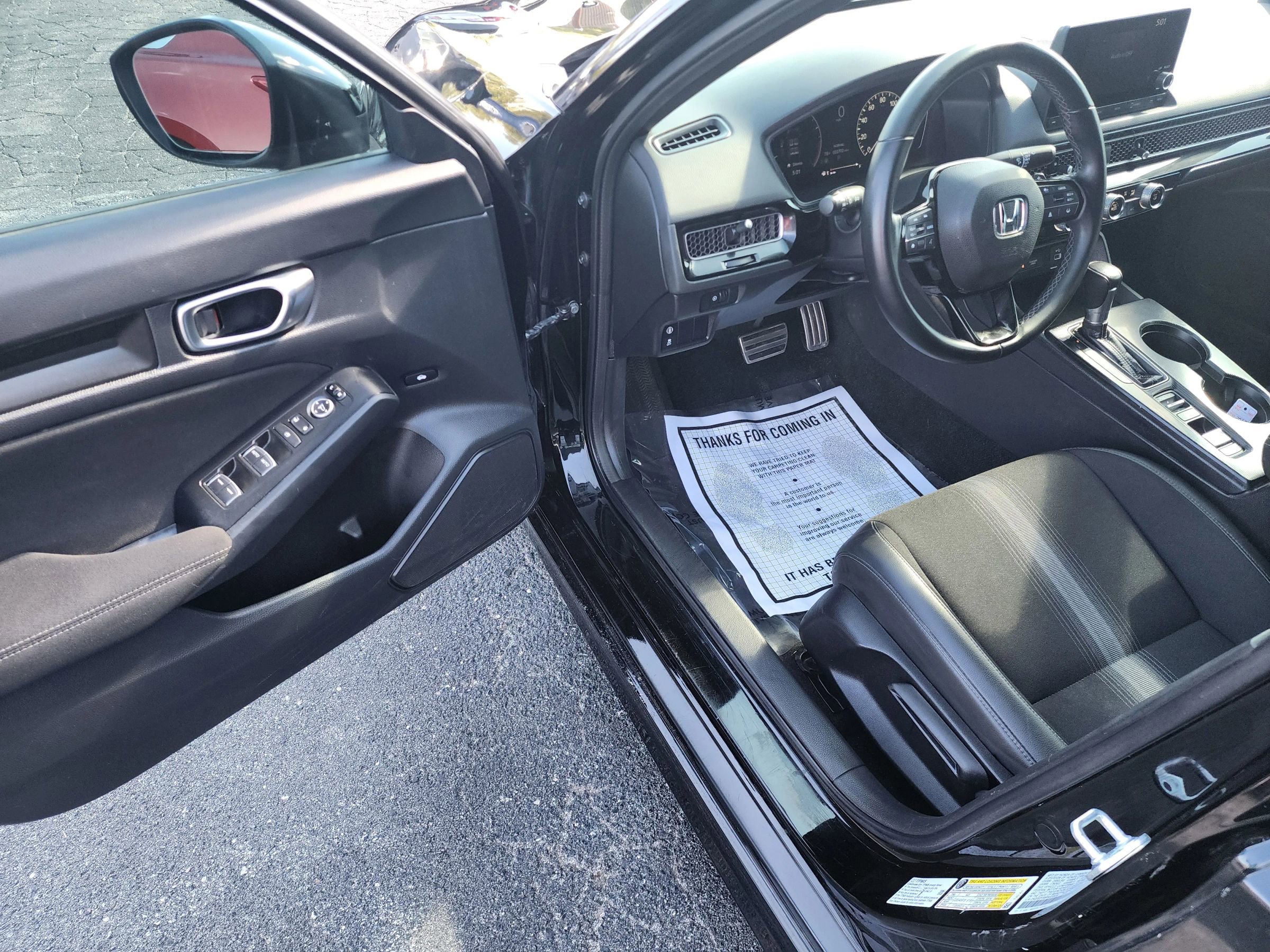 Used 2023 Honda Civic Sport image 16