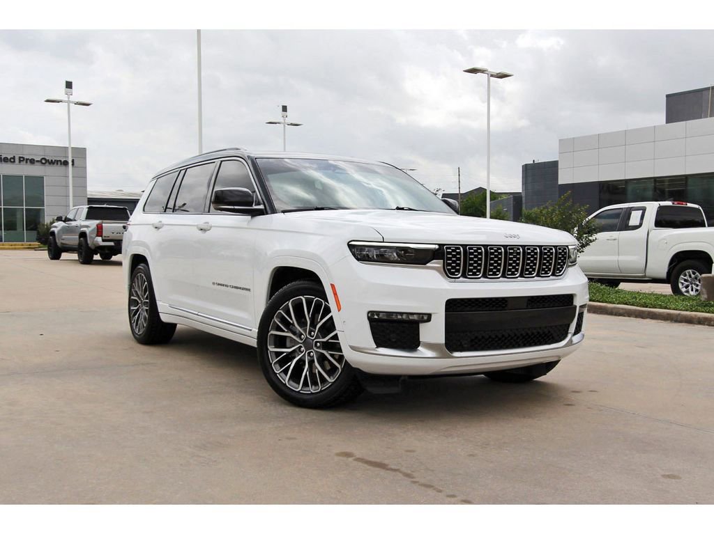 Used 2025 Jeep Grand Cherokee L Summit image 1