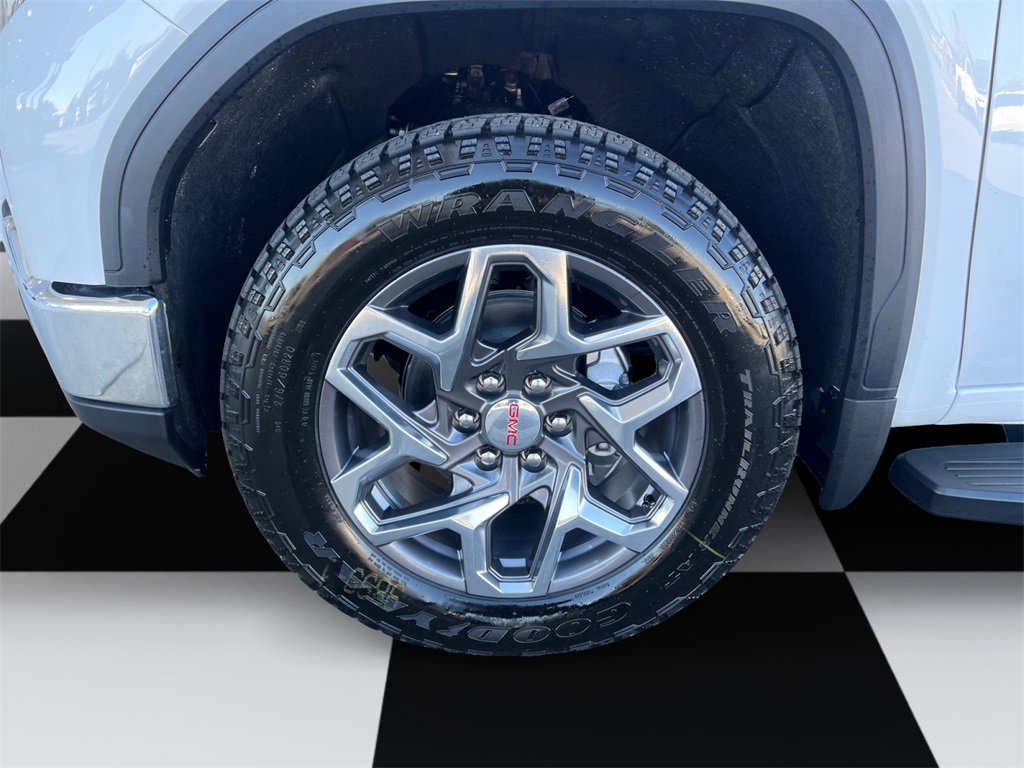 New 2026 GMC Sierra 1500 SLT w/ SLT Convenience Package image 14