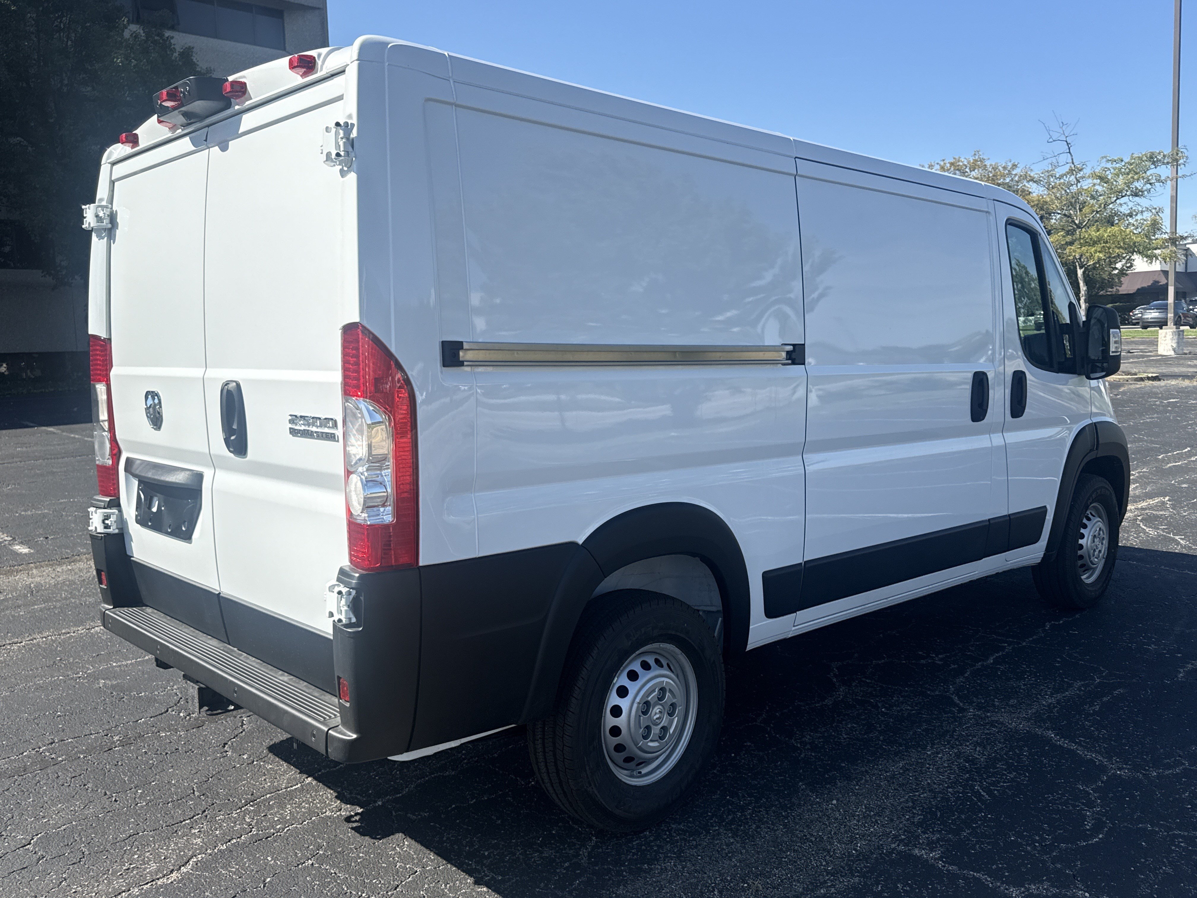 New 2026 RAM ProMaster 2500 w/ Safety Group FWD image 7